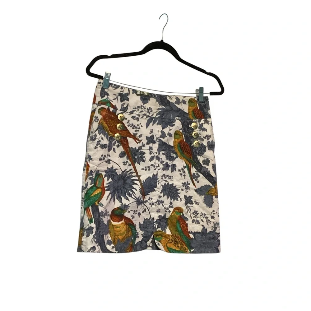 💥PRICE DROP💥 Parrot Print Skirt - Picture 2 of 5